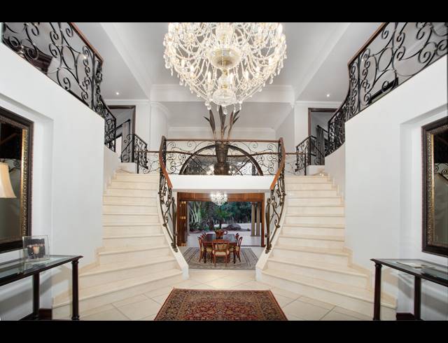 6 BEDROOM HOUSE FOR SALE IN DAINFERN VALLEY ESTATE